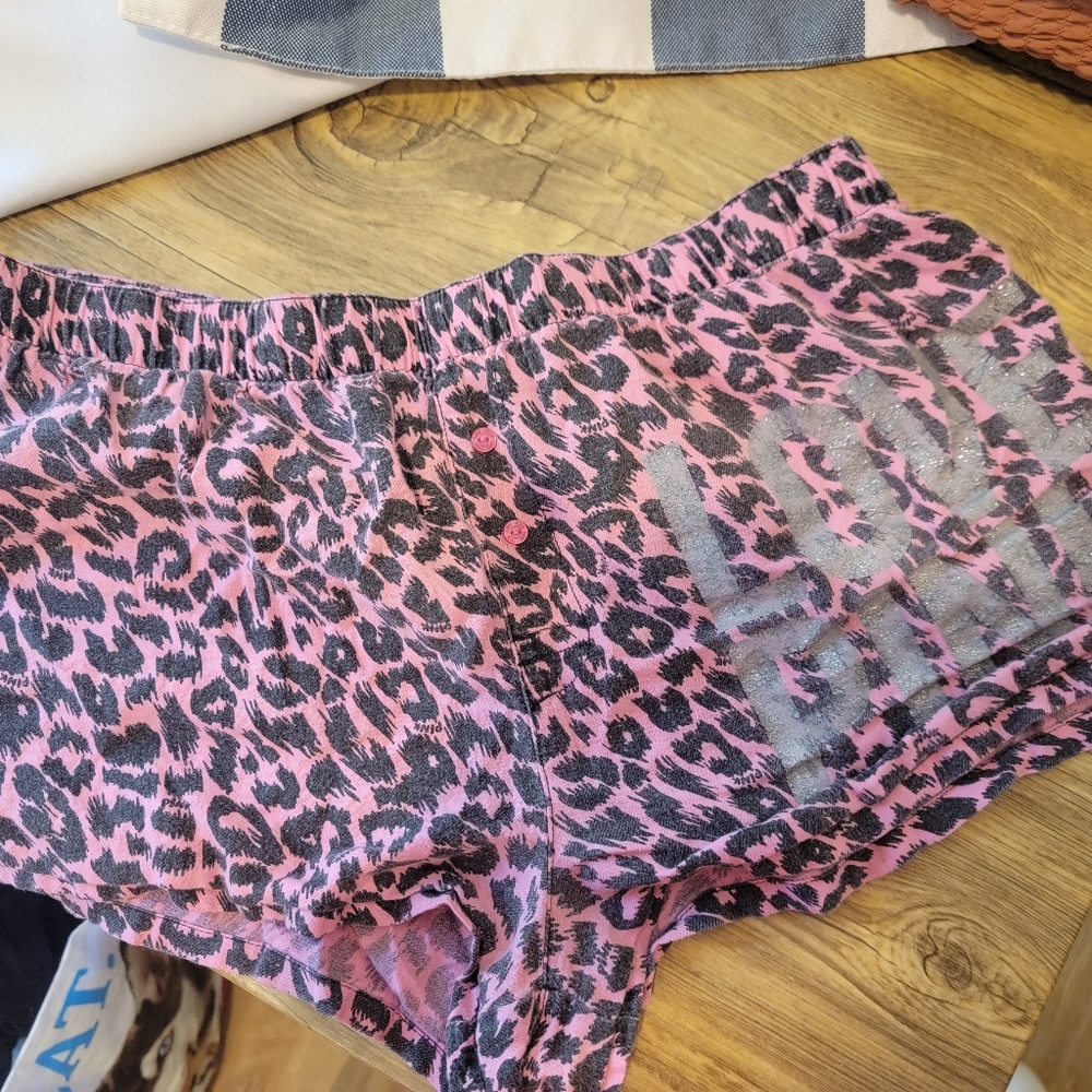 Pink sleep shorts